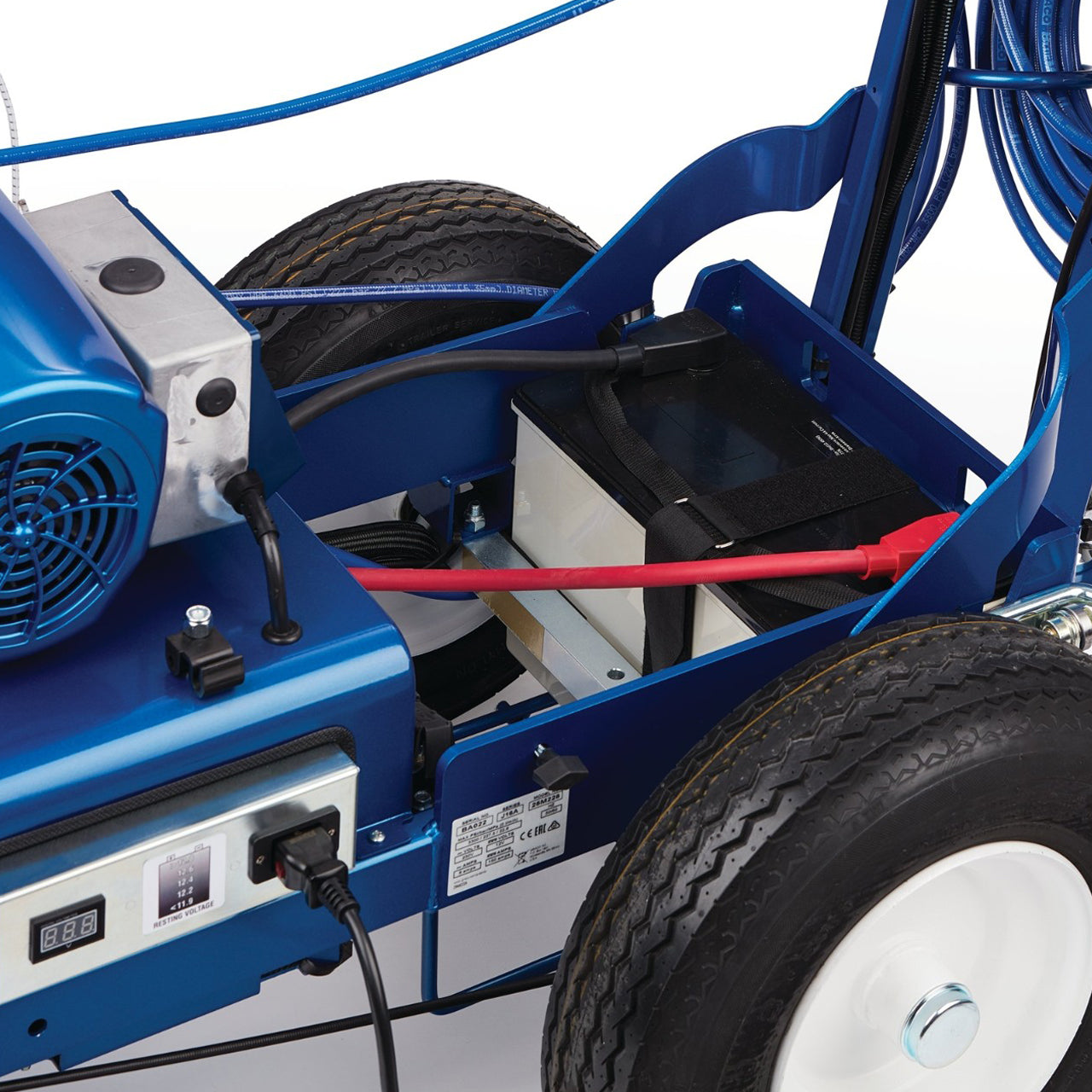 LineLazer ES 1000 Electric Battery-Powered Airless Line Striper, 1 Manual Gun, 1 Battery